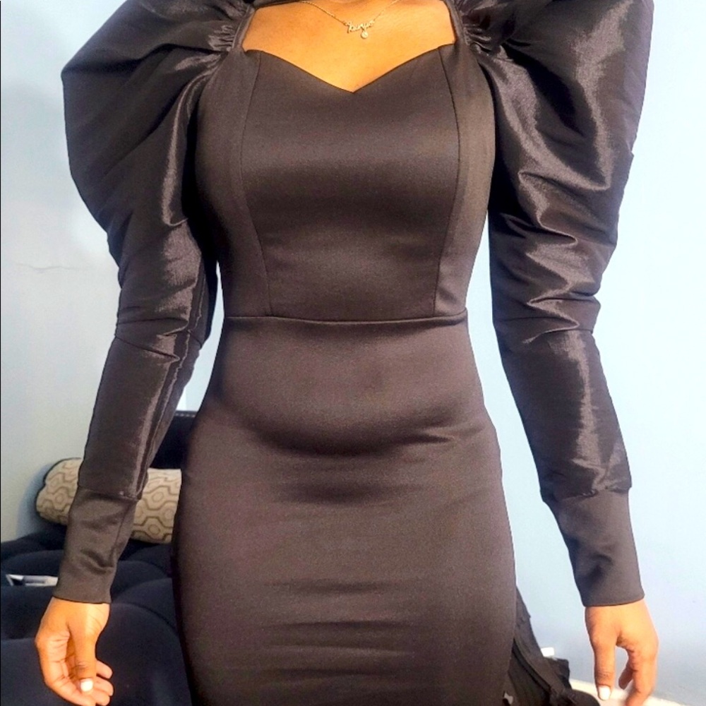Black puffy sexy dress